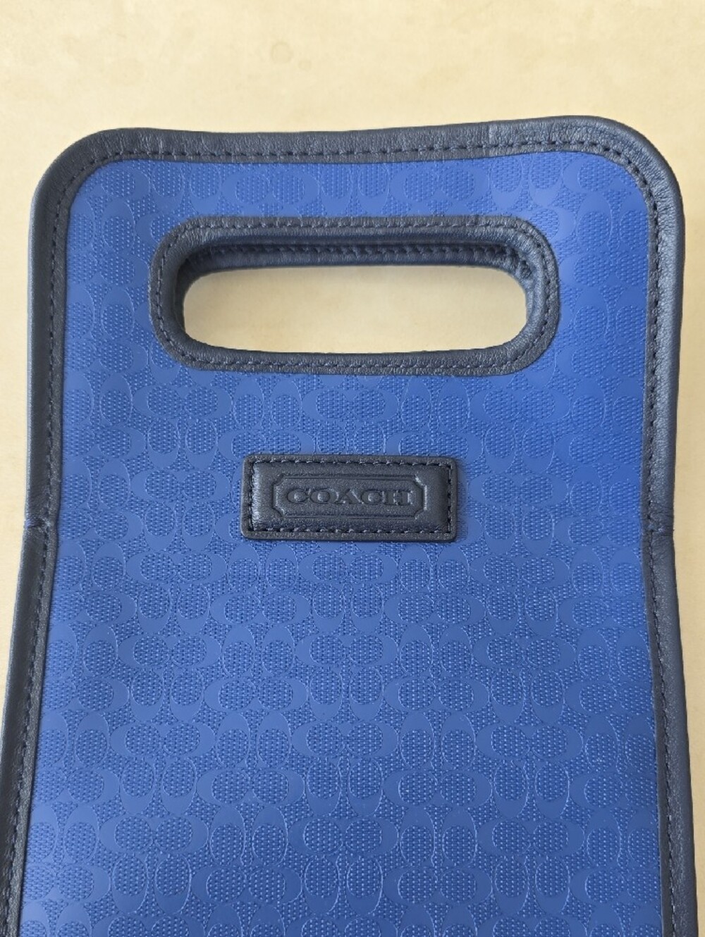 NWOT Coach Blue Signature Wine Bottle Carrier with Cutout Handle - Picture 2 of 3